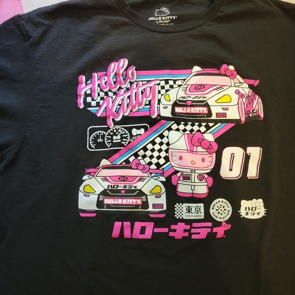 Hello Kitty Racing T-Shirt - Picture 2 of 3